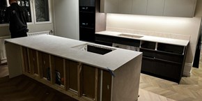 Dekton Tk05 Sabbia - Göteborg - montering  08-02-2024